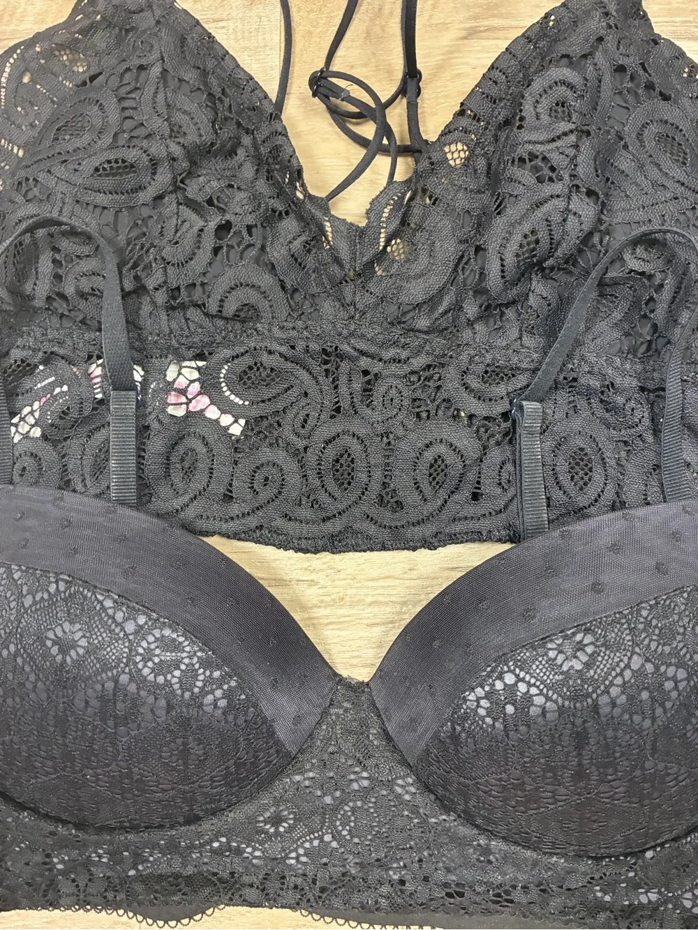 Victoria Secret PINK 2 Lace Wirefree Bras Padded Demi Lace Bralette - Picture 2 of 11